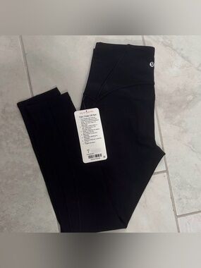 Lululemon l Train Times 7/8 Pant l Size:6